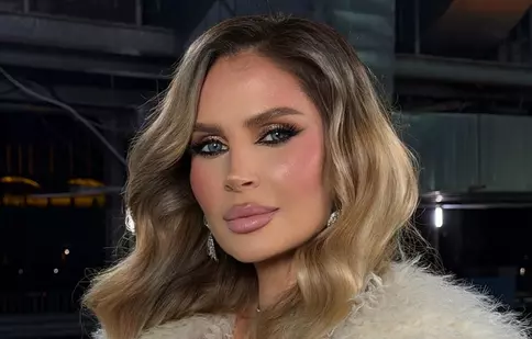 Din ce a ajuns să facă bani fiul Andreei Bănică? Vedeta a dezvăluit totul: „În două ore i-a vândut!”