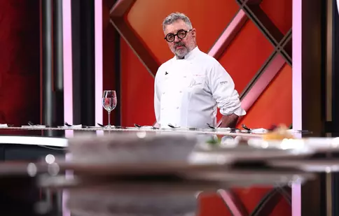 Premieră istorică la Chefi la cuțite! Un titan cu 3 stele Michelin vine la Antena 1 să decidă finaliștii sezonului 17