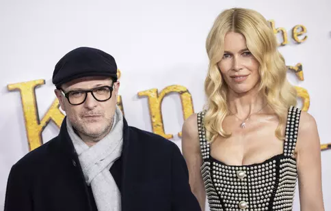 Nuntă ca-n povești! Claudia Schiffer și Matthew Vaughn sărbătoresc 24 de ani de căsnicie. Supermodelul a publicat o fotografie rară de la nunta lor