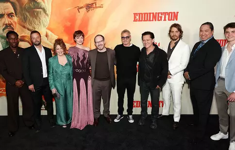 Filmul Eddington cu Joaquin Phoenix și Pedro Pascal pe SkyShowtime. Detalii despre producția regizată de Ari Aster
