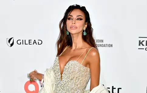 Mădălina Ghenea, imagini de colecție alături de John Travolta! Cum a apărut actrița la Cannes, după ce a refuzat covorul roșu