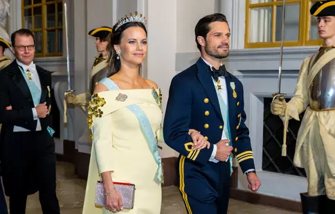 Basmul modern al Suediei: Prințul Carl Philip și Sofia Hellqvist, o iubire iare a sfidat orice protocol. Cum l-a cucerit pe cel mai rebel playboy regal