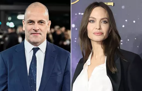 Jonny Lee Miller, imagine rară alături de fiul lui de 17 ani. Fostul soț al Angelinei Jolie este de nerecunoscut