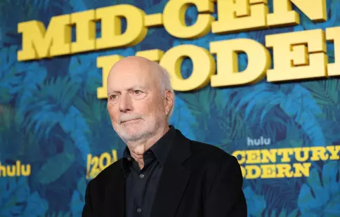Doliu pentru fanii „Friends”! A murit James Burrows, omul care a schimbat istoria serialelor de comedie. Mesaj emoționant de la Lisa Kudrow