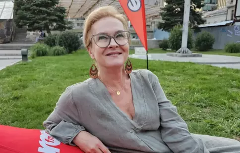 Mona Nicolici devine bunică la 58 de ani! Fiul ei, Vlad, s-a căsătorit în secret chiar de ziua lui / Imagini de colecție