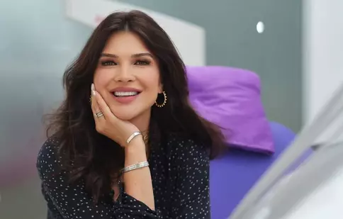 Monica Bîrlădeanu, escapadă de poveste în Franța! Obiectivul turistic inedit vizitat de actriță după o baie „șocantă” în Atlantic