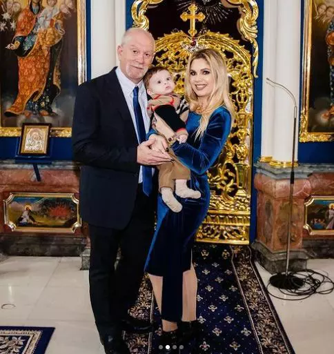 cum-s-au-cunoscut-iasmina-hill-si-sotul-ei-2