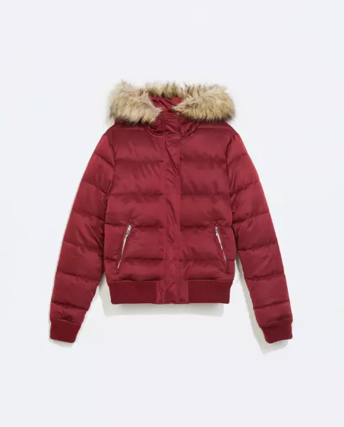 Zara, 299,9