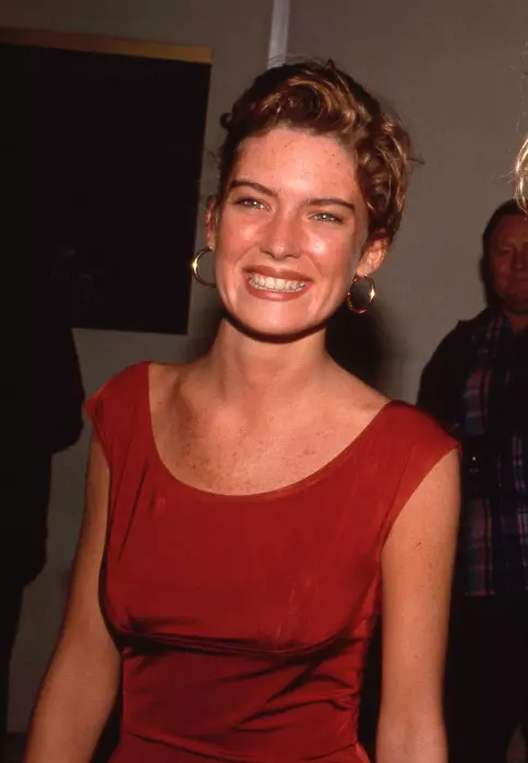 Lara Flynn Boyle at the ABC Annual Fall Affiliates Dinner on June 14, 1990 at Century Plaza Hotel in Century City, California  Credit: Ralph Dominguez/MediaPunch