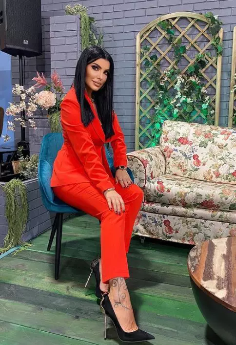 andreea-tonciu-atac-laura-giurcanu-5