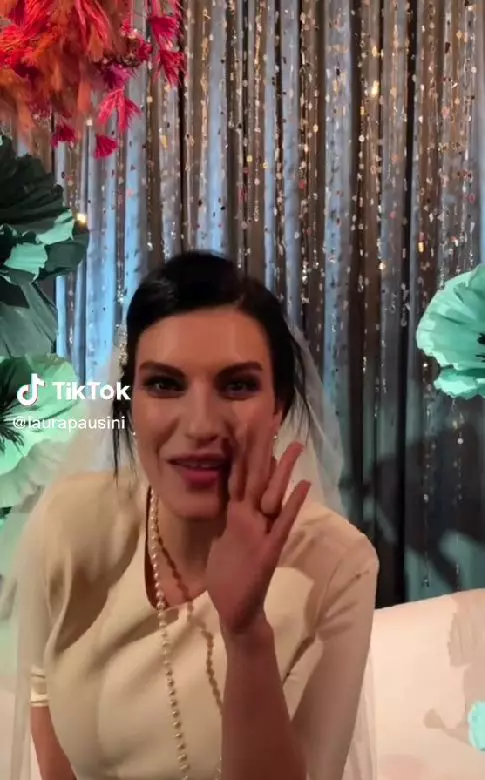 laura-pausini-s-a-casatorit