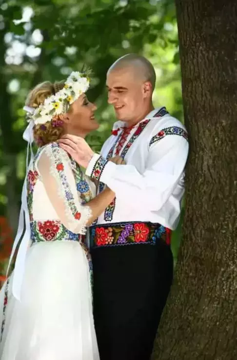 Cine este Cătălin , soțul Elenei Lasconi  (1)