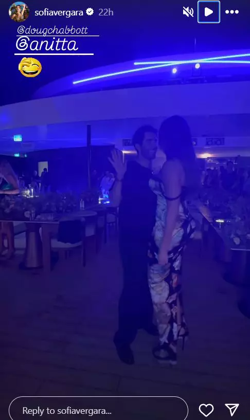 Sofia Vergara, dans senzual cu iubitul ei  (6)