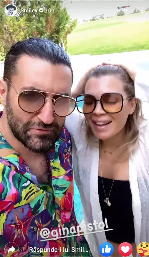 gina-pistol-in-costum-de-baie-insarcinata-2