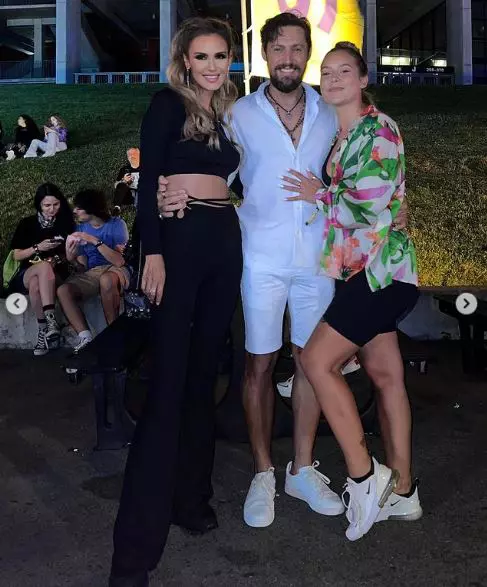 daniel-pavel-si-iubita-5