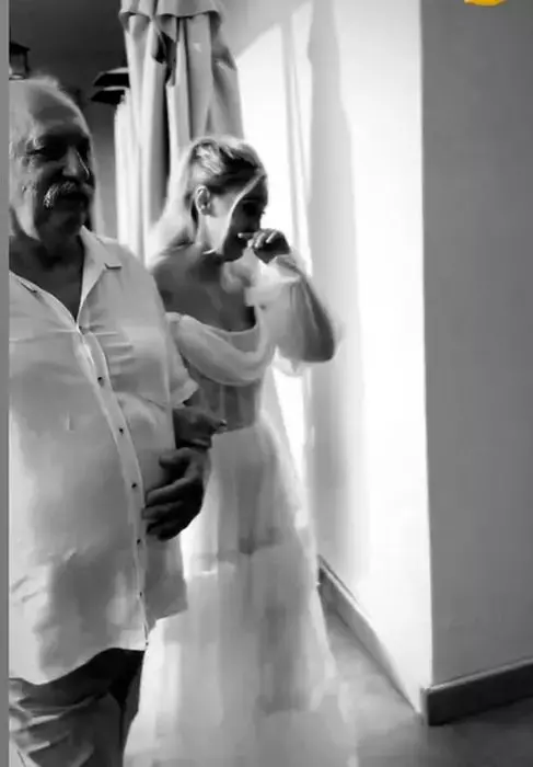 ilona-brezoianu-si-tatal-ei