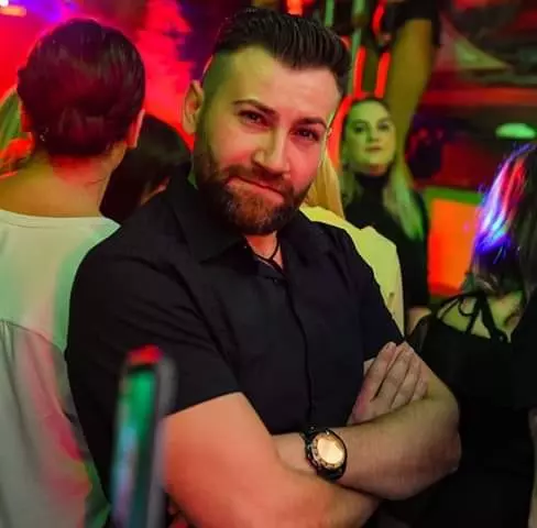 cine e Vasile Turnău de la Mireasa