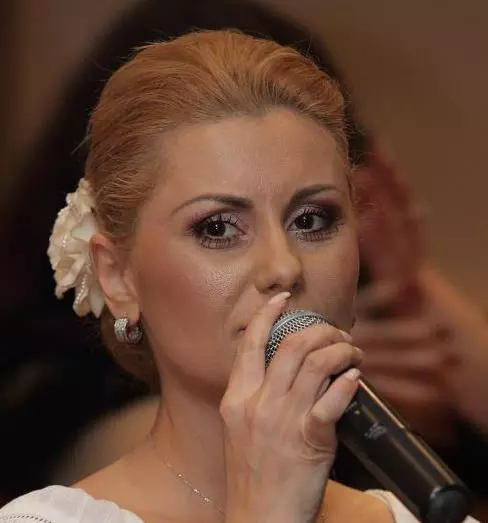 405665_312969972087939_151832666_n