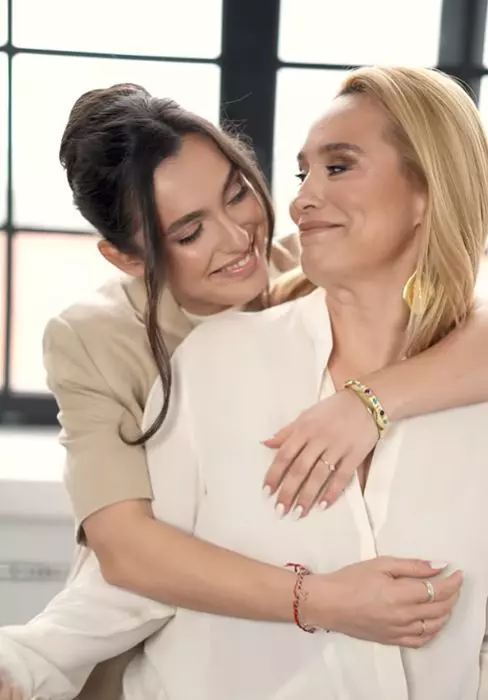 alexia eram si andreea esca 1