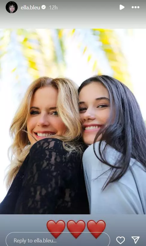 Ella-Travolta-omagiu-adus-mamei-sale-Kelly-Preston (4)