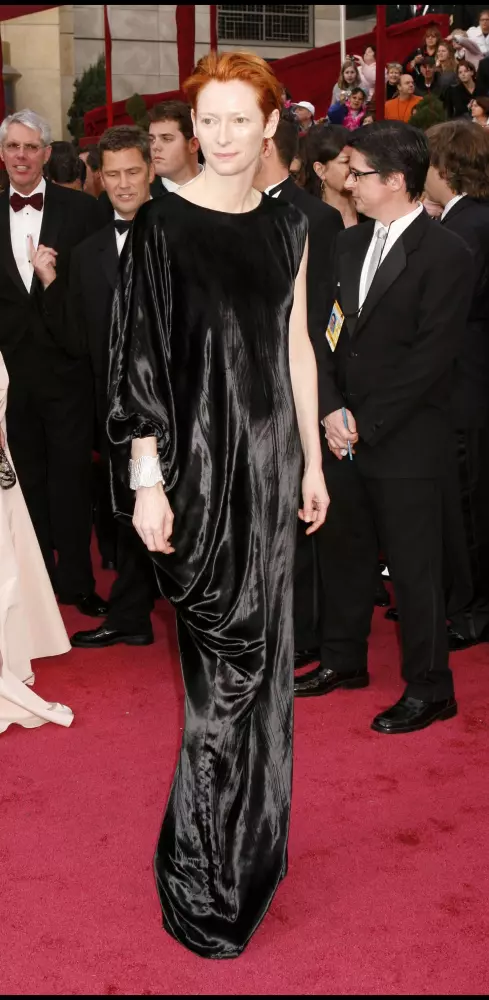 catifea-tilda-swinton.jpg