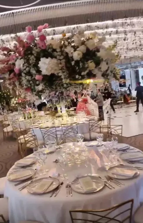 Restaurant nunta sora lui Badalau