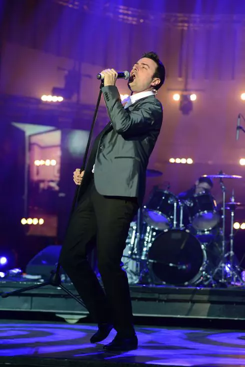 Cornel Ilie (Vestimentatie Moschino)