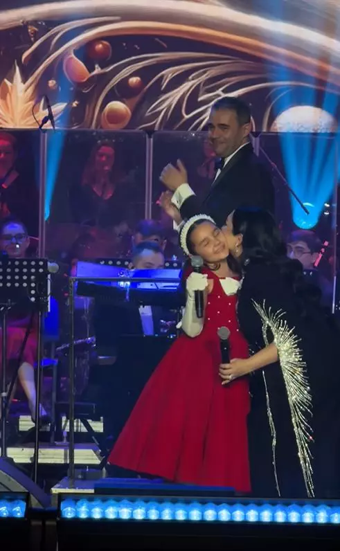 Eva Măruță, după ce a cântat cu mama ei pe scenă  (7)
