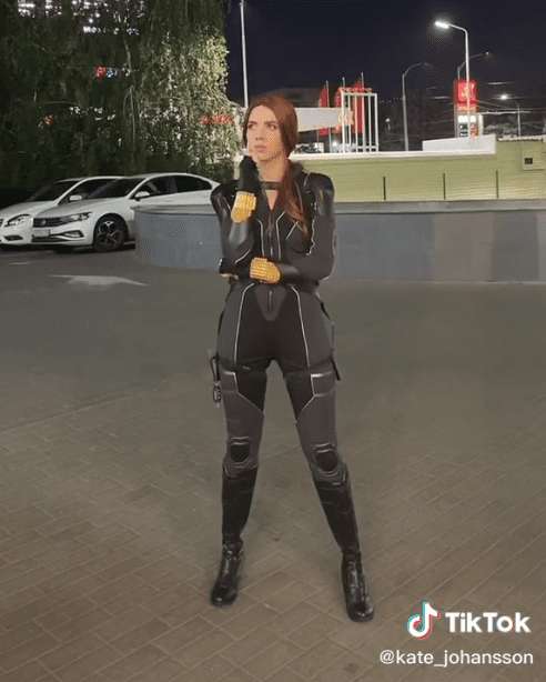 Sosia lui Scarlett Johansson Kate Shumskaya