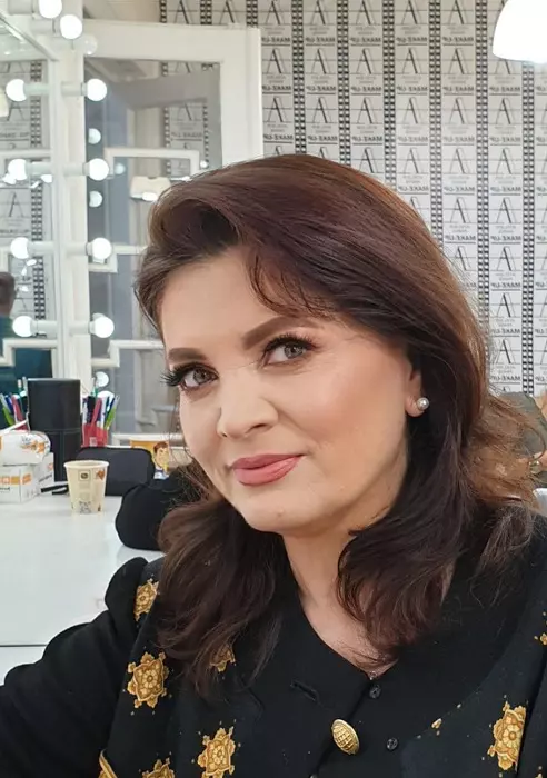 Gina Matache și fostul soț locuiesc din nou împreună. Tatăl Deliei a fost călugăr pe Muntele Athos
