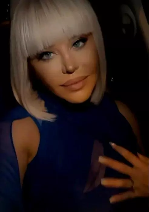 cum arata acum loredana