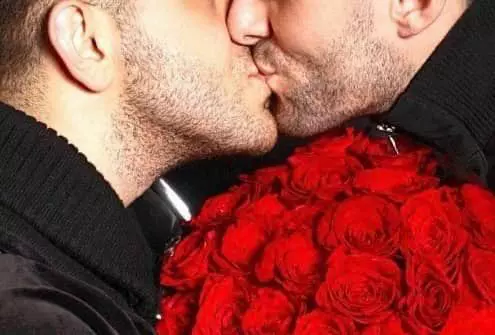 Răzvan-Botezatu-a-fost-cerut-în-căsătorie