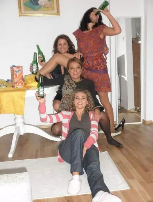 2021-02-23-15_56_59-Facebook