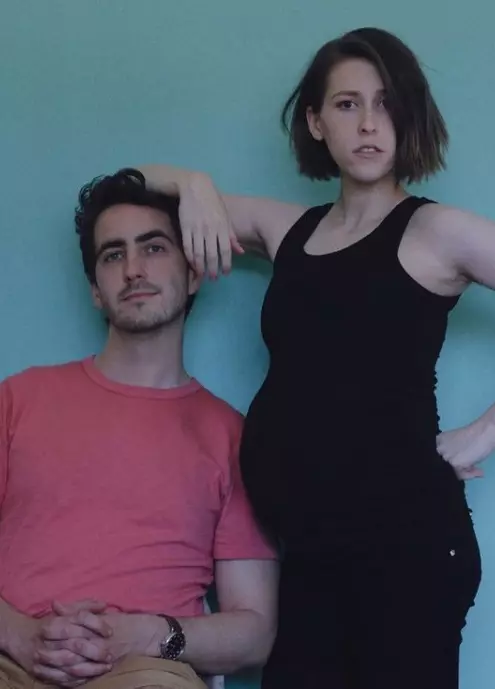 Eden Sher sotul gemeni