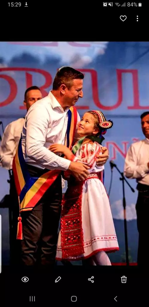 Primar-sangeorz-bai-4