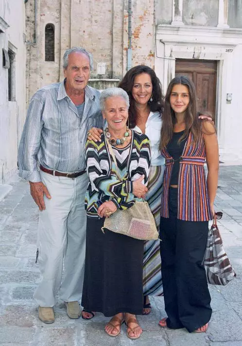 Ottavio Missoni, soția lui, Rosita, fiica Angela și nepoata Margherita