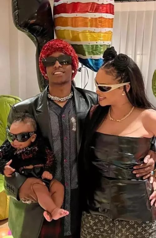 rihanna cu riot