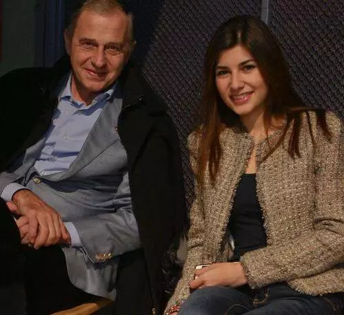 mircea_geoana_si_fiica.jpg