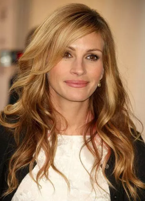 3Julia-Roberts