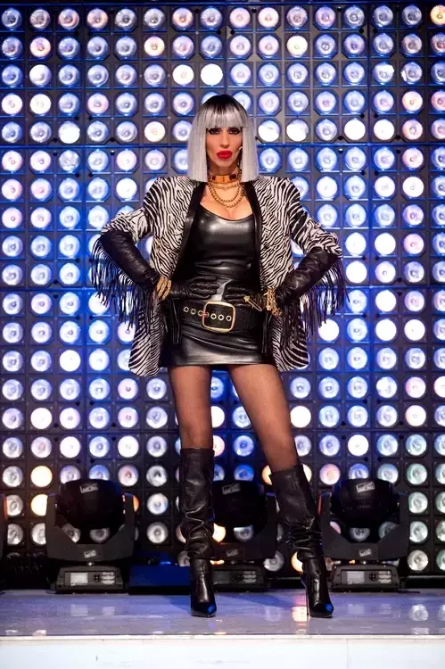 Raluca-iubeste-din-nou-1