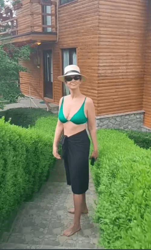 andreea-marin-3
