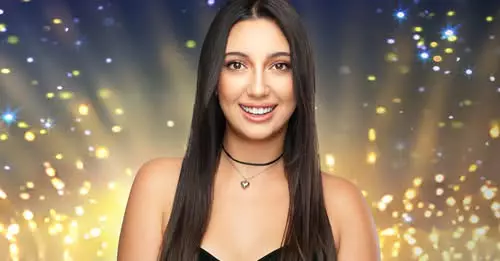 Yuval-Raphael-8