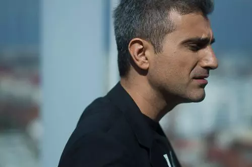 Robert Turcescu, VIVA! aprilie 2013. foto Cosmin Bumbut