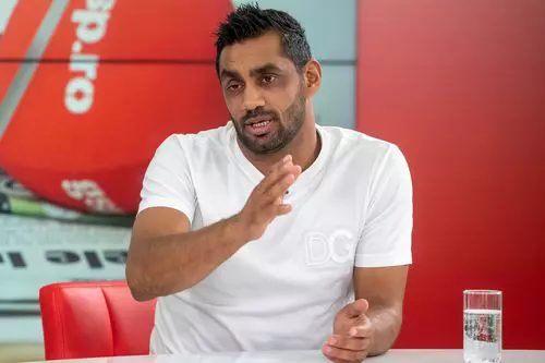 8ab18831-cb9d-4cee-a3f7-8412bca5e678