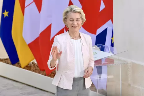 G7 heads of state gather for a photo at Borgo Egnaza