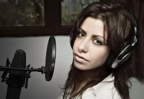 Renee Santana este în echipa lui Smiley la VOCEA ROMÂNIEI