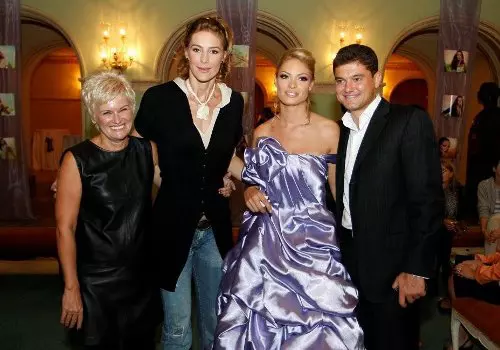 Valentina_Pelinel_Grace_Oriflame_Monica_Tatoiu__1_.jpg