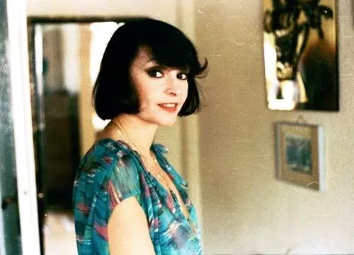 MARINA VOICA IN TINERETE