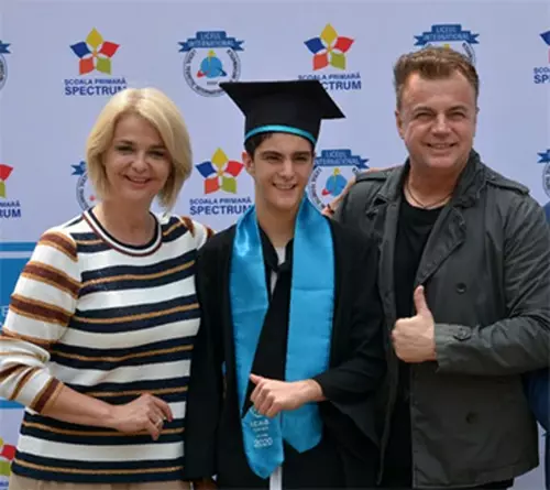 fiul lui adrian enache