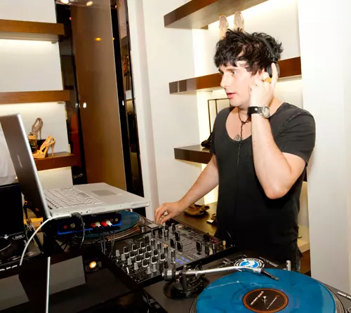 DJ Stuart Bevan